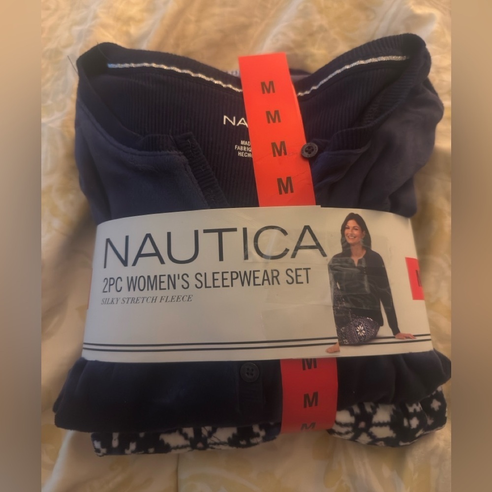 Nautica ladies pajamas 2 pc set - Picture 2 of 3